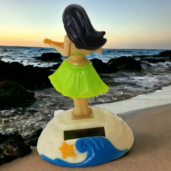 Hula Dancing Girl & Circus Lion Solar Powered Bobble Head Dashboard Decorations - Picture 5 of 14